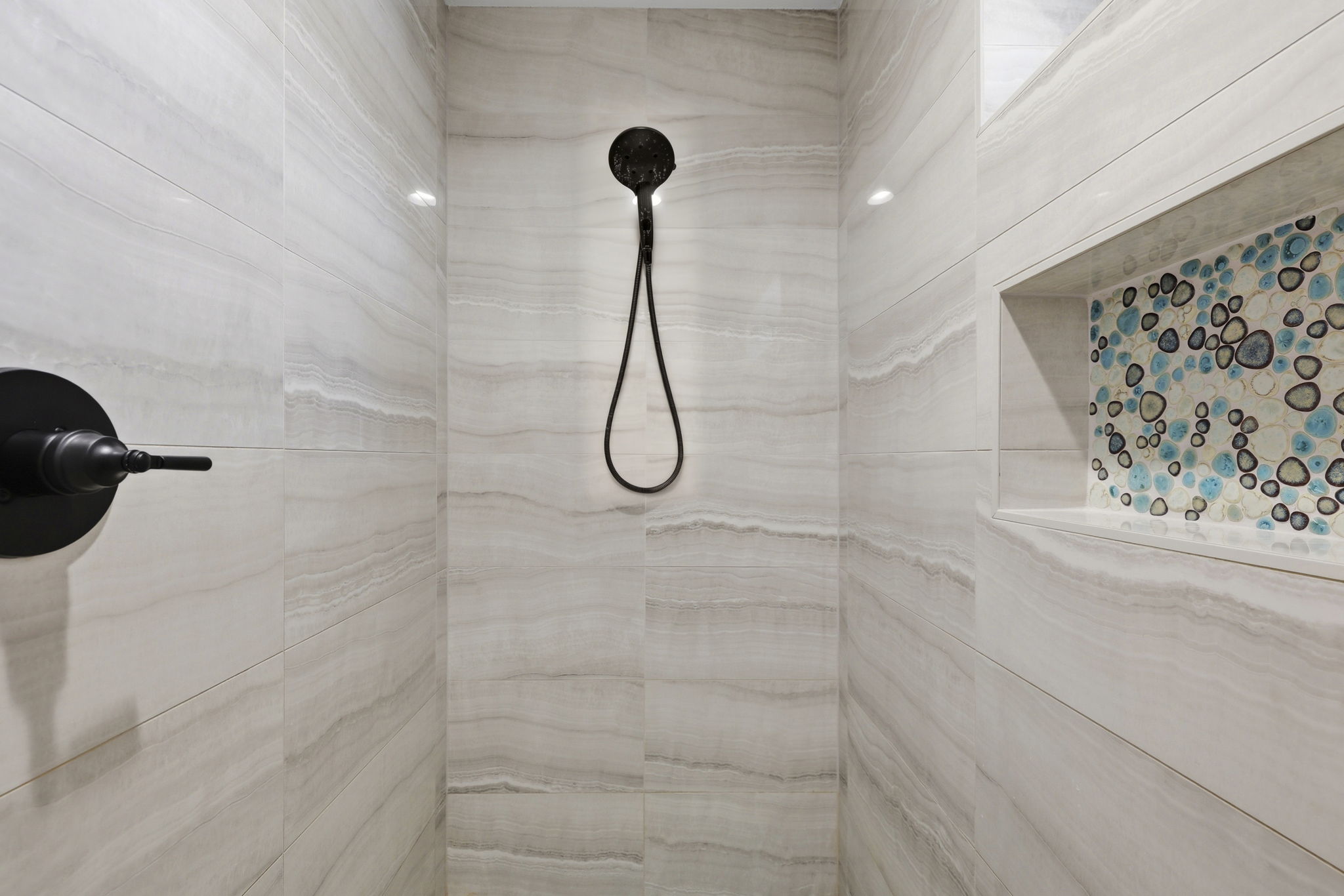 Bathroom 2-3