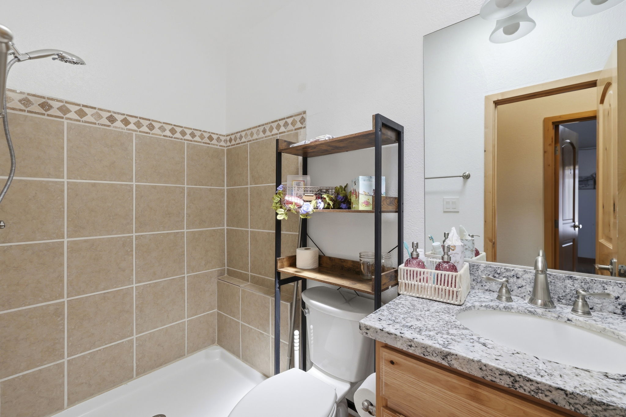Bathroom 2 SR