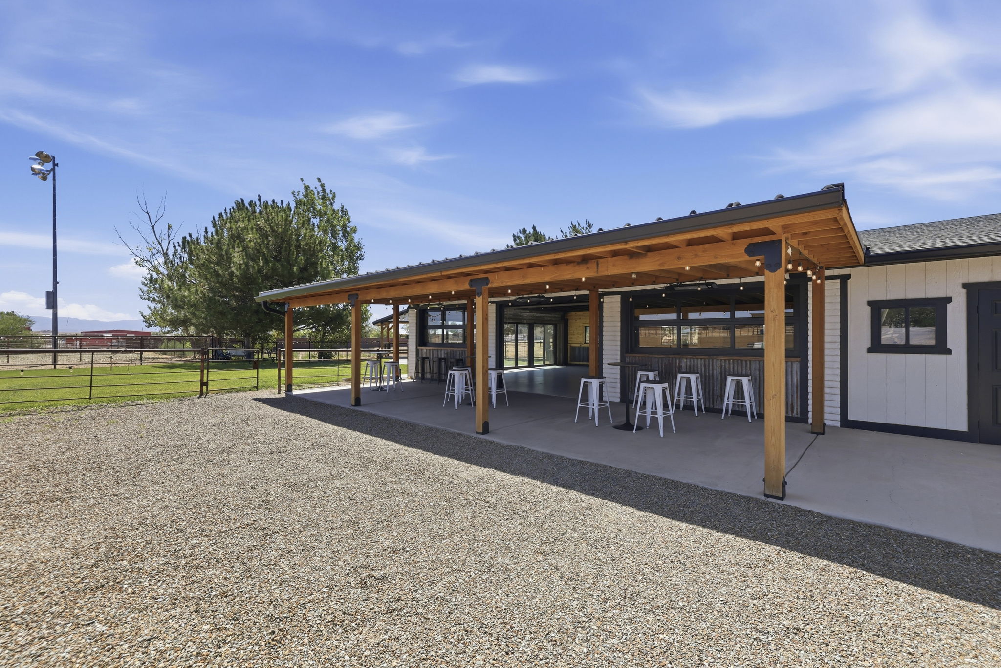 Patio (3)