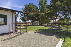 Lawn Entrance