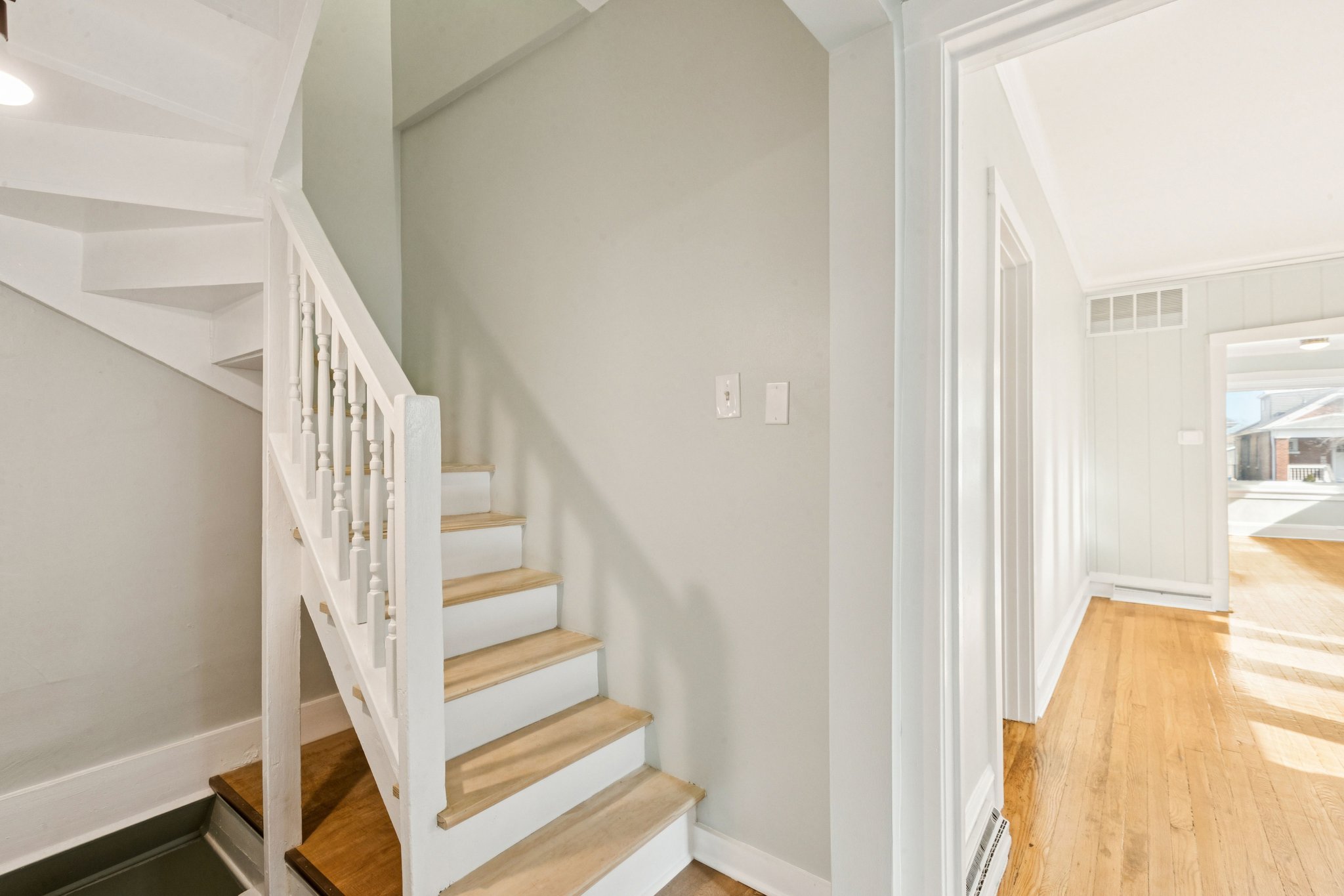 S Bishop St-S1702-016.jpg