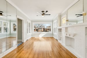 S Bishop St-S1702-007.jpg