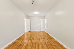 S Bishop St-S1702-015.jpg