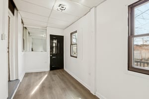 S Bishop St-S1702-020.jpg