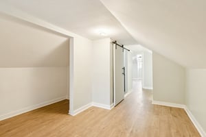 S Bishop St-S1702-025.jpg