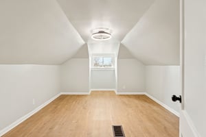 S Bishop St-S1702-027.jpg