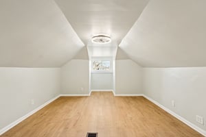 S Bishop St-S1702-029.jpg