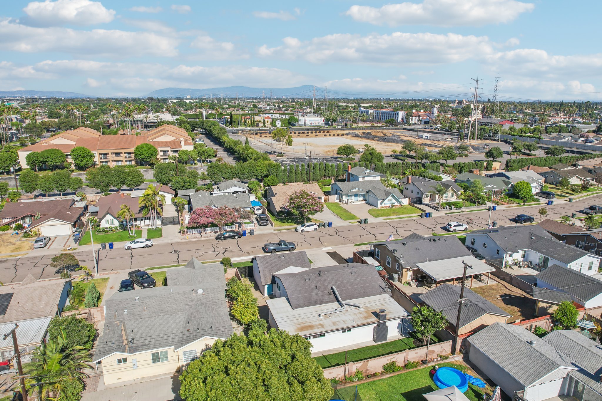 El Caney Dr-054.jpg