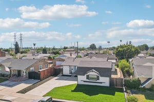 El Caney Dr-049.jpg