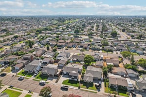 El Caney Dr-059.jpg