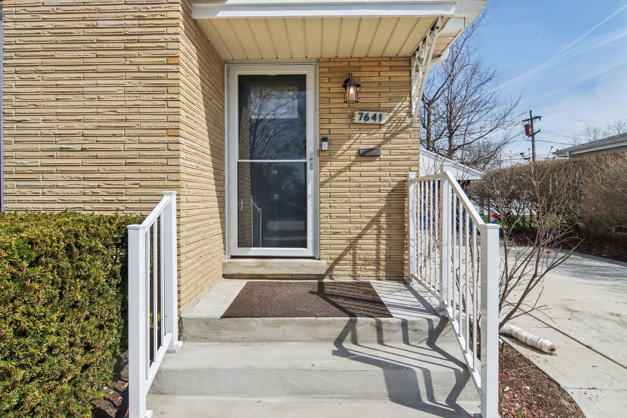 Kilbourn Ave-S2103-003.jpg