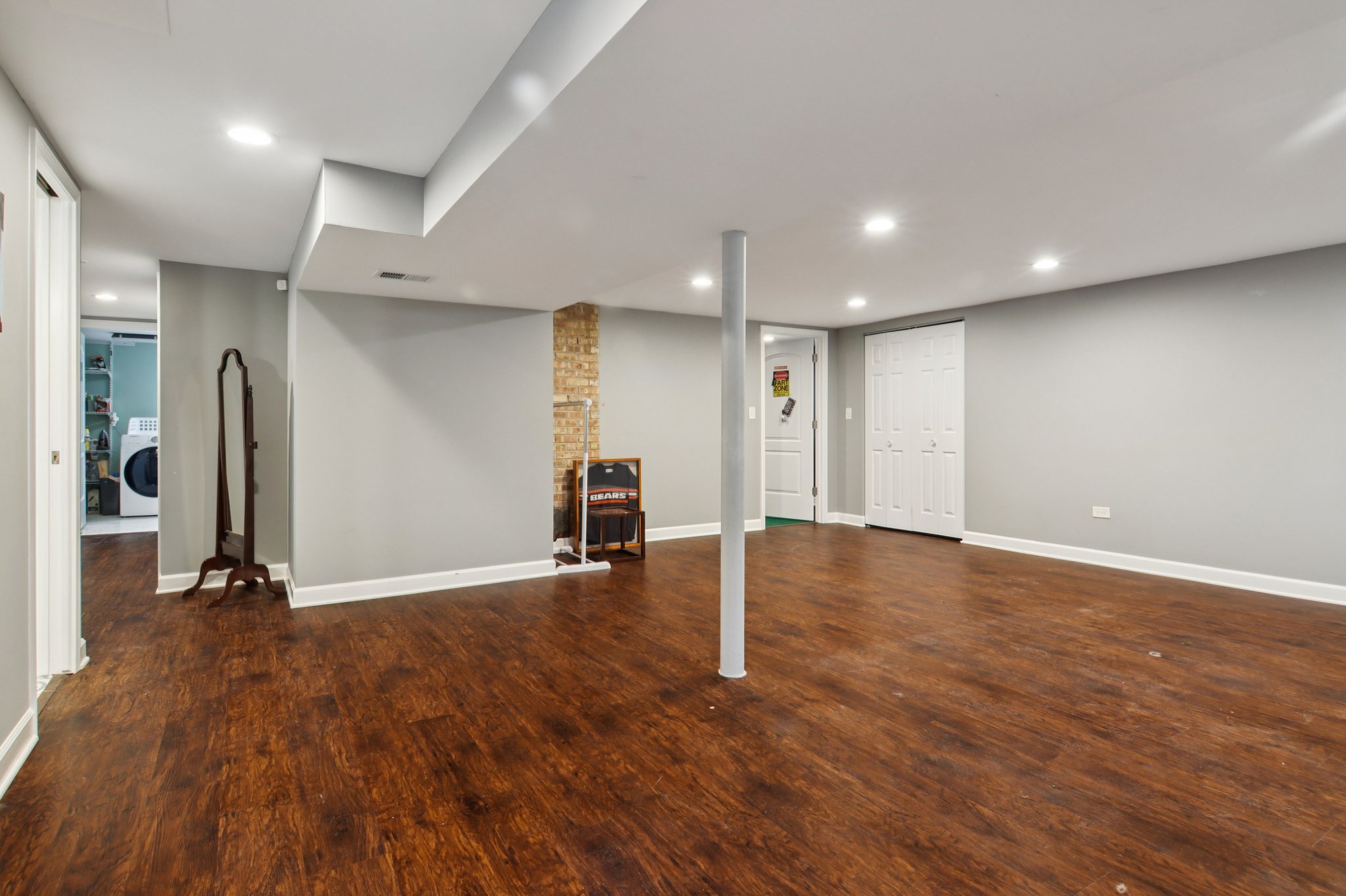 Kilbourn Ave-S2103-023.jpg