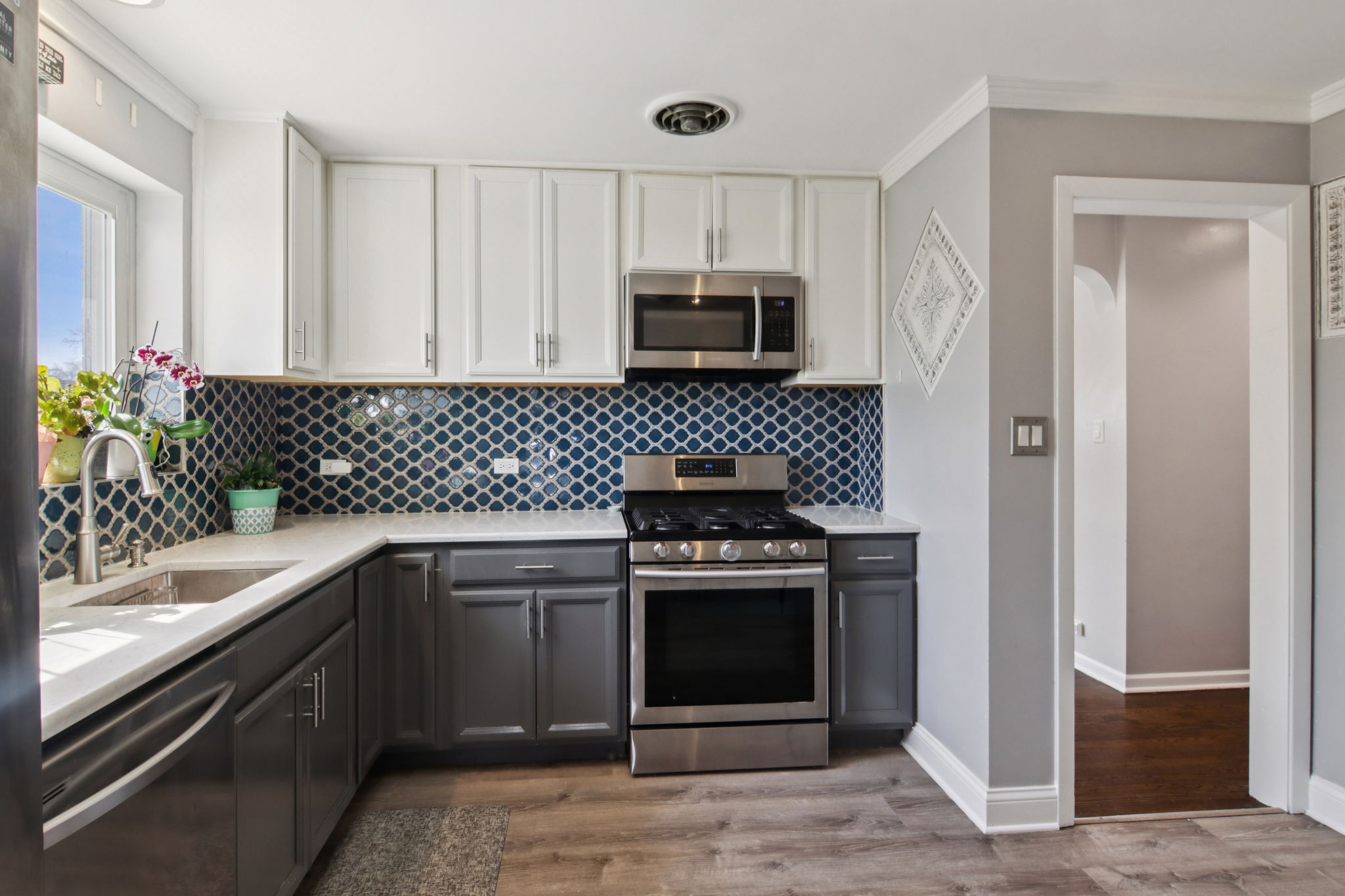 Kilbourn Ave-S2103-012P