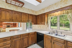 N Linden Ln-S0608-024.jpg