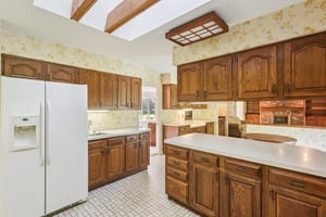 N Linden Ln-S0608-025.jpg