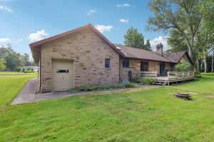 N Linden Ln-S0608-061.jpg