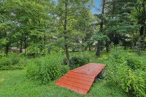N Linden Ln-S0608-069.jpg