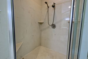  Photo 52