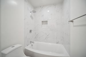 Reseda Blvd 73-032.jpg
