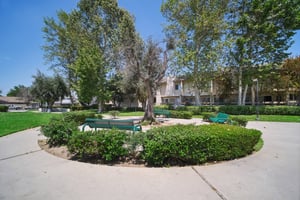 Reseda Blvd 73-058.jpg