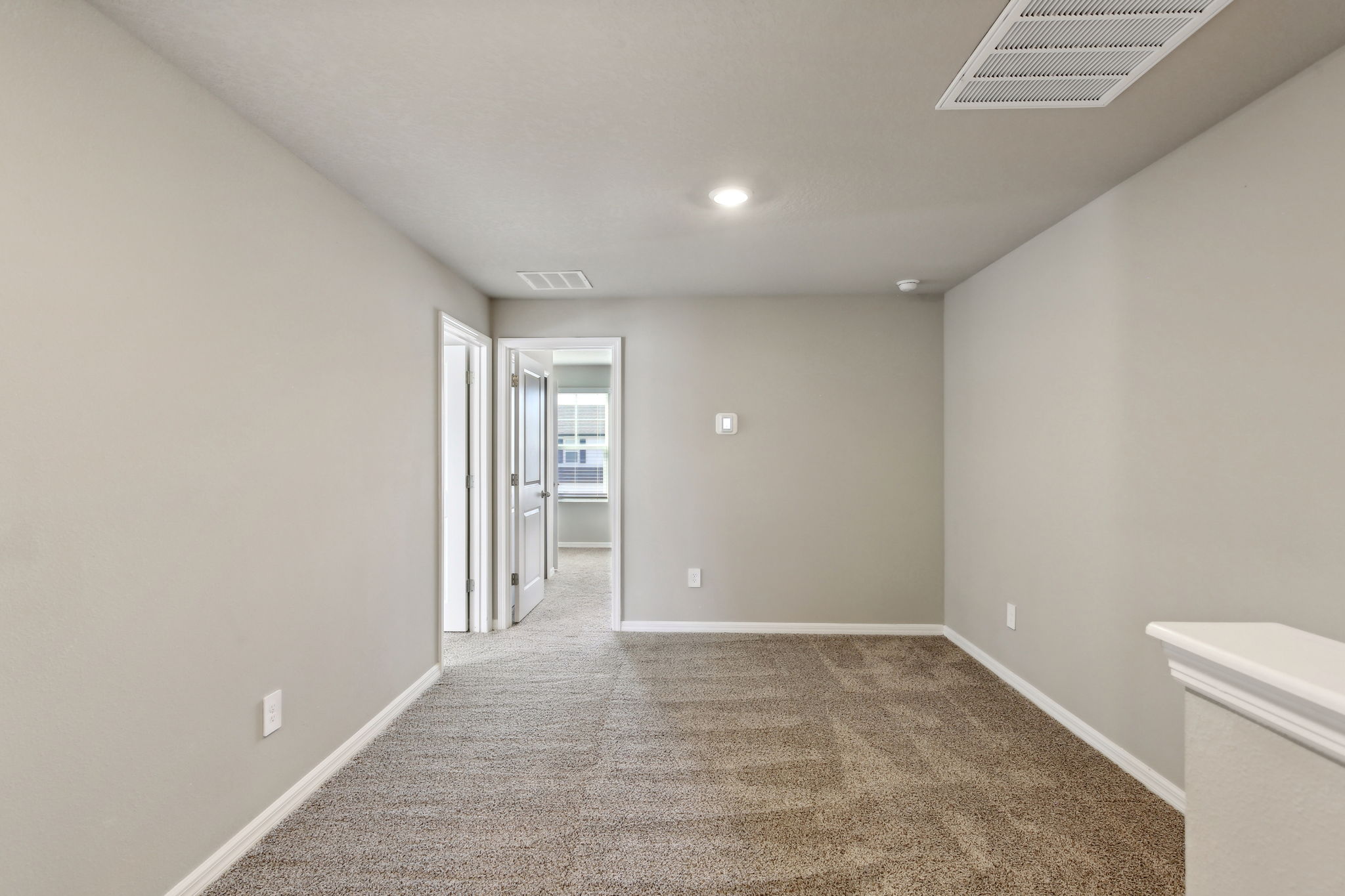 Tampa - Watergrass Towns - 7652 Intrepid Road, Wesley Chapel, FL 33545 - 028