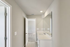 Tampa - Watergrass Towns - 7652 Intrepid Road, Wesley Chapel, FL 33545 - 019