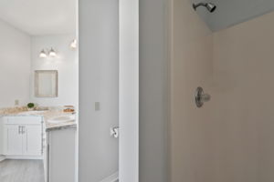 Primary Bathroom Showing Shower