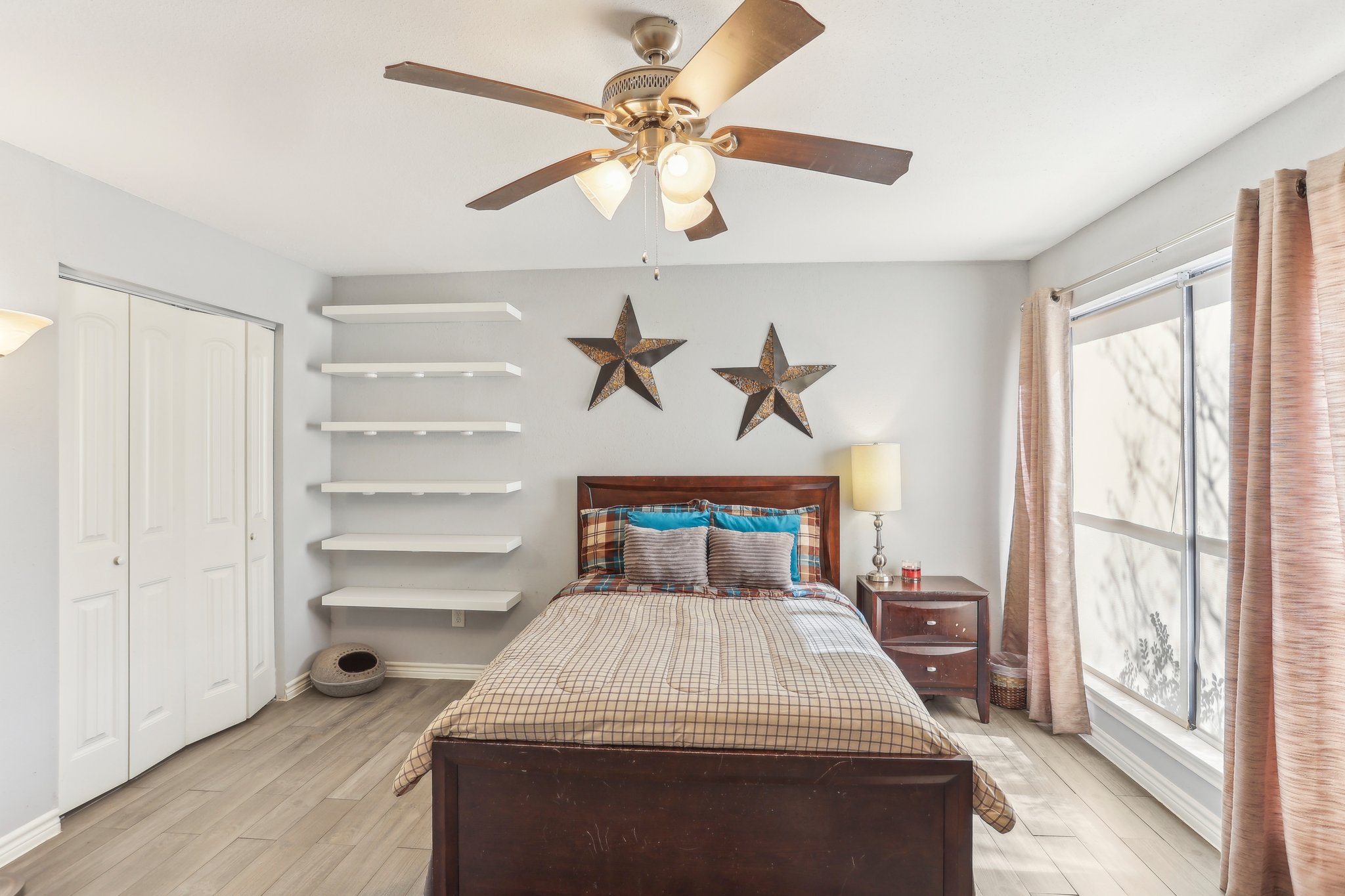 S Braeswood Blvd 51-017.jpg