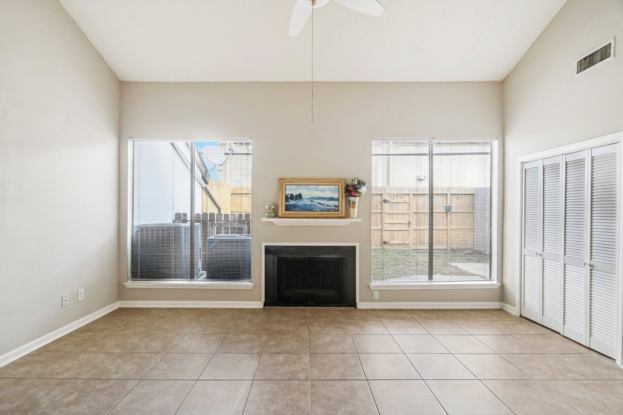 S Braeswood Blvd 56-014.jpg