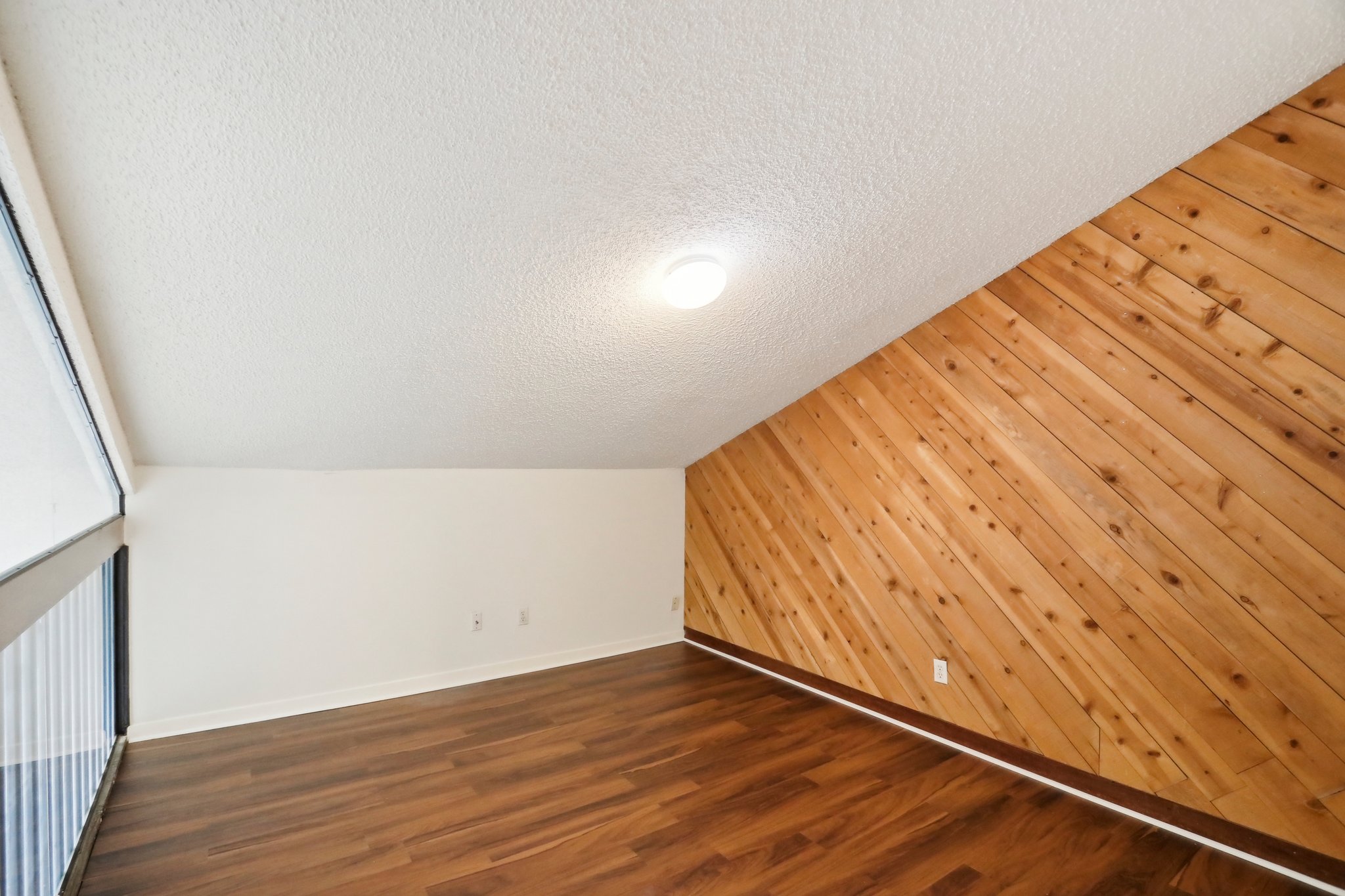 S Braeswood Blvd 56-032.jpg