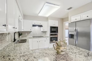 S Braeswood Blvd 56-021.jpg