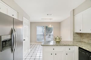 S Braeswood Blvd 56-024.jpg