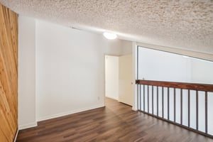 S Braeswood Blvd 56-033.jpg