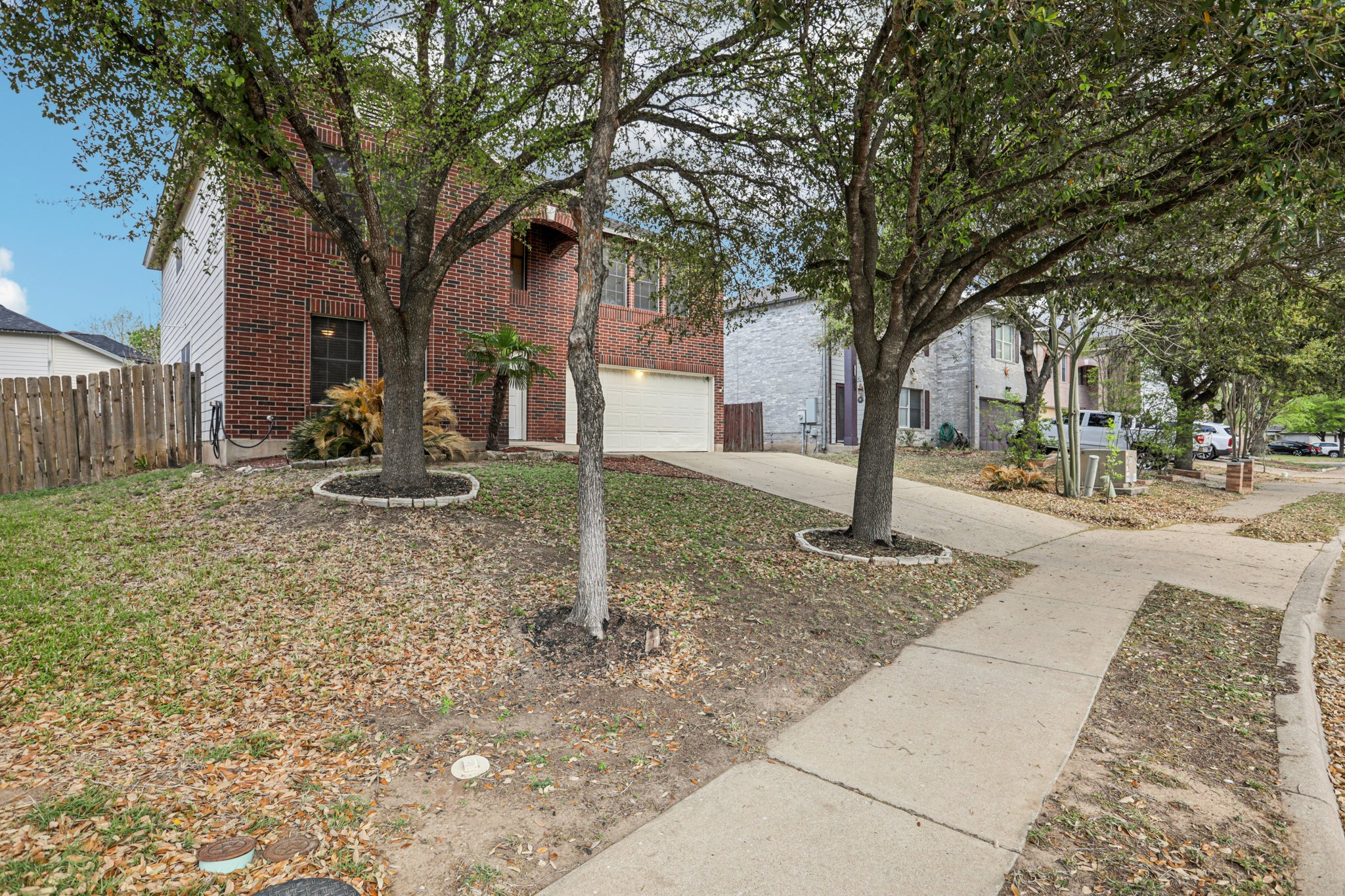 Marble Ridge Dr-S2403-002.jpg