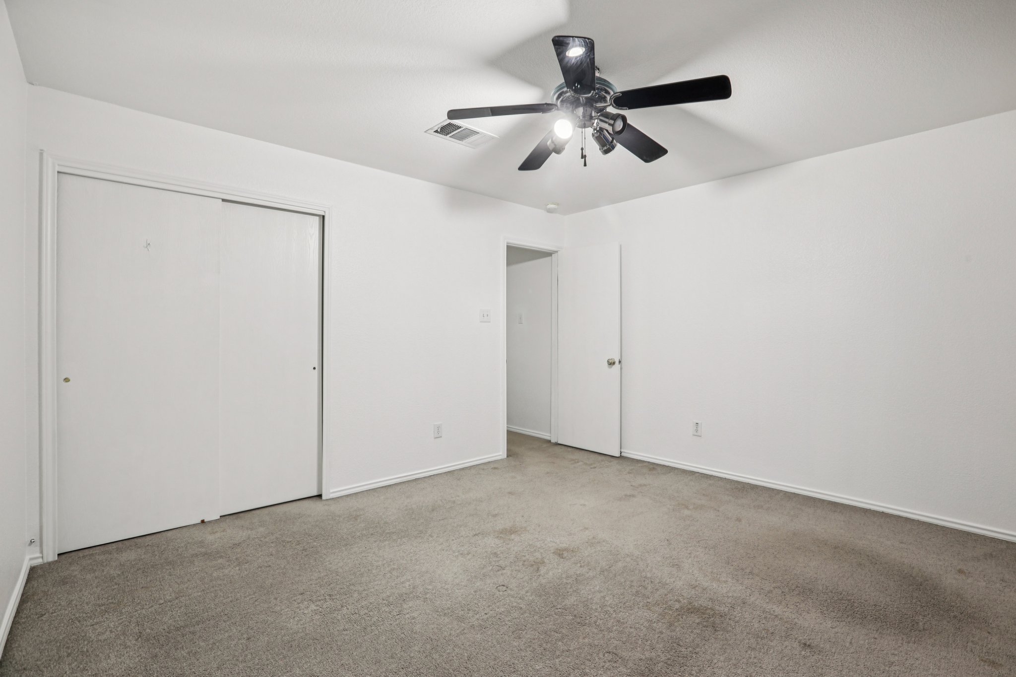 Marble Ridge Dr-S2403-027.jpg