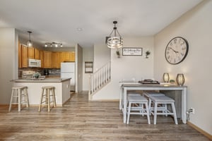 Lambert Ave NE-S1409-009.jpg