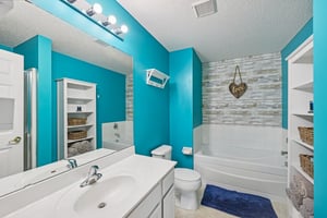 Lambert Ave NE-S1409-020.jpg