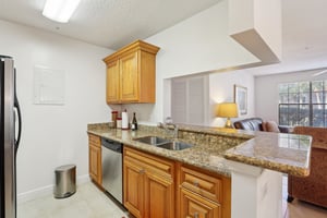 N Wickham Rd unit 208-014.jpg