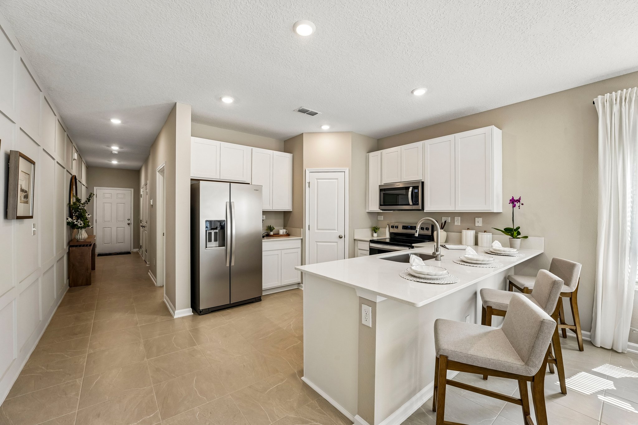 7668 Commander LAne-S1908-015.jpg