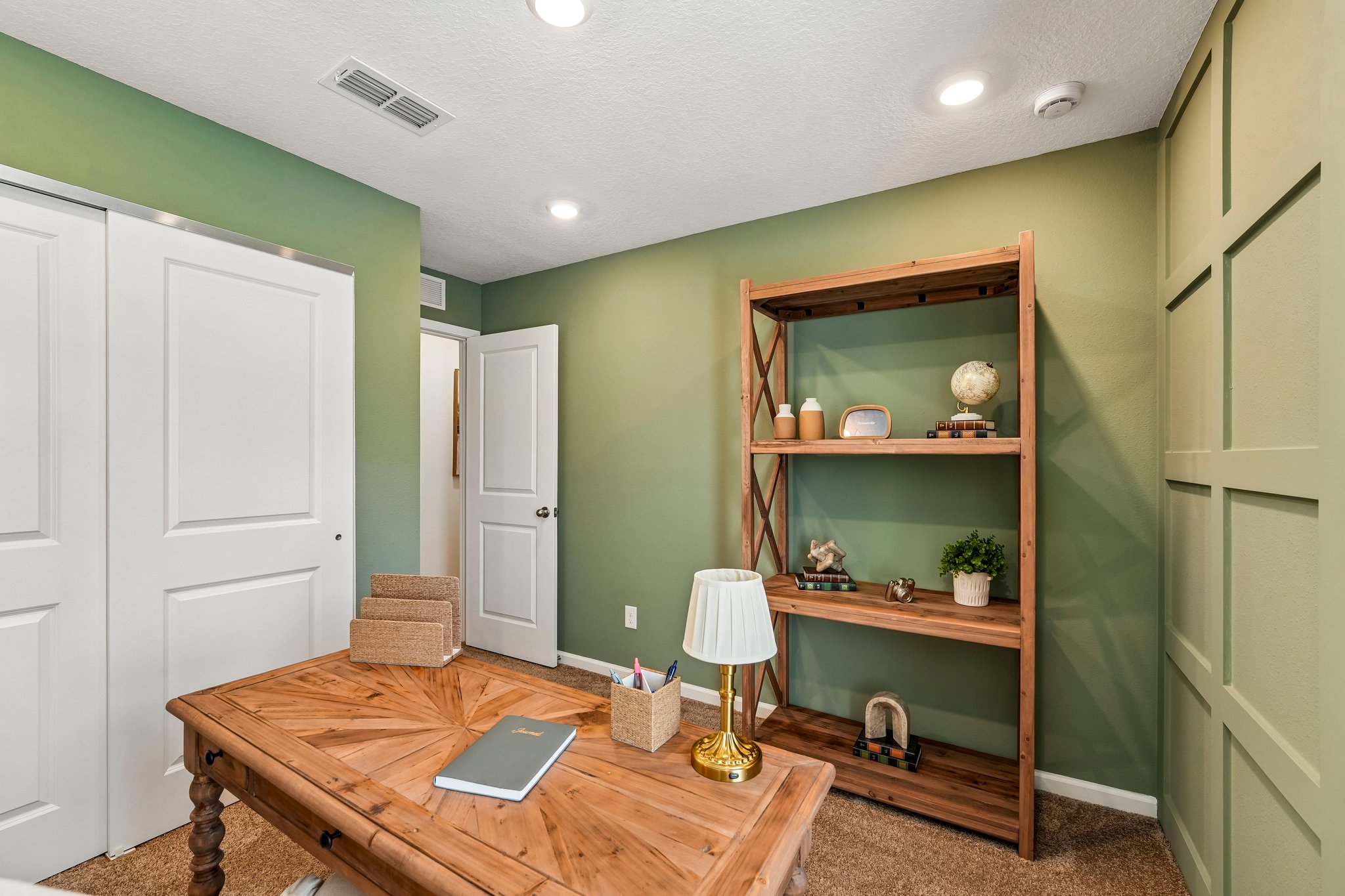 7668 Commander LAne-S1908-025.jpg