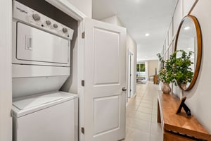 7668 Commander LAne-S1908-004.jpg