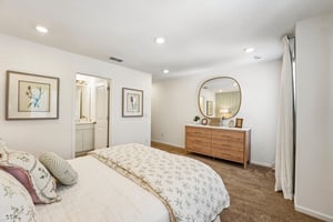 7668 Commander LAne-S1908-022.jpg
