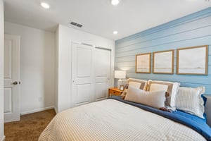 7668 Commander LAne-S1908-026.jpg