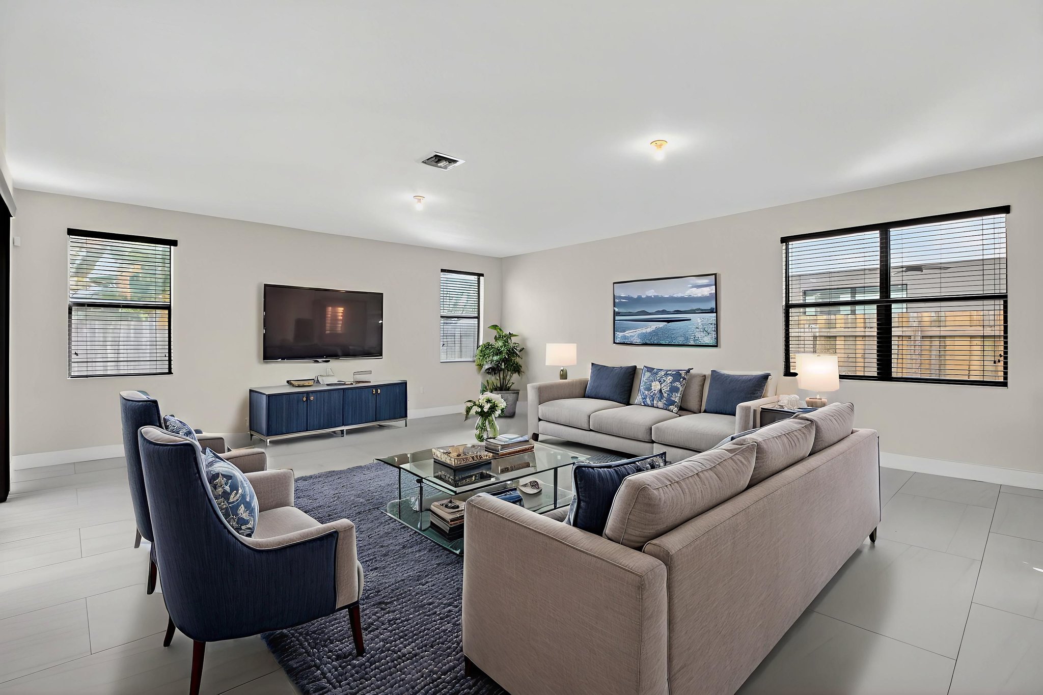 013_IMG_5548 virtually staged.jpeg