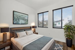 036_IMG_5626 virtually staged.jpeg