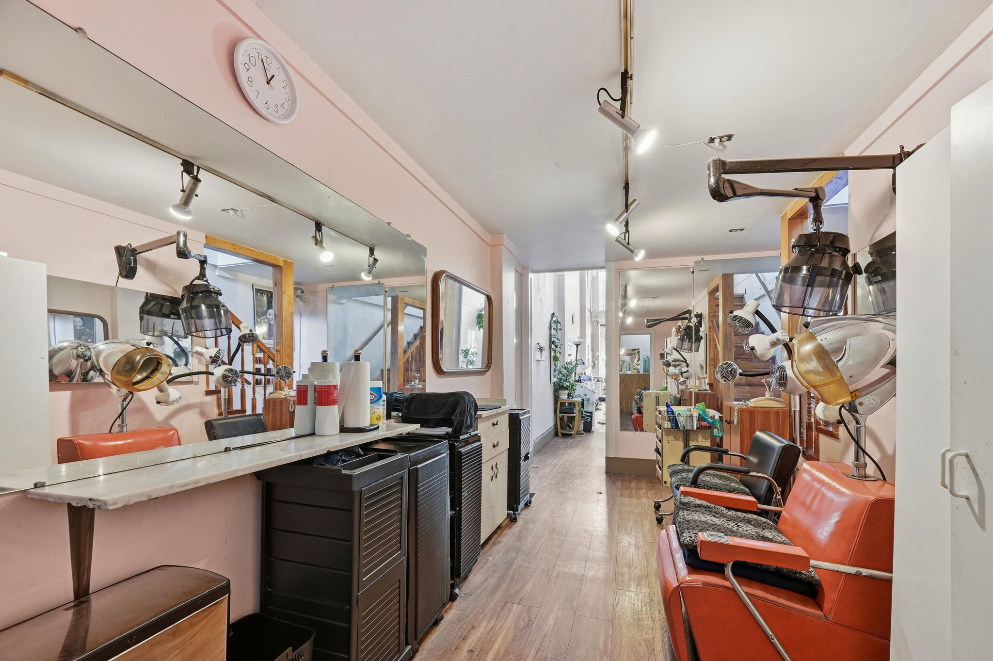 009_F8_767-771 Bush St San