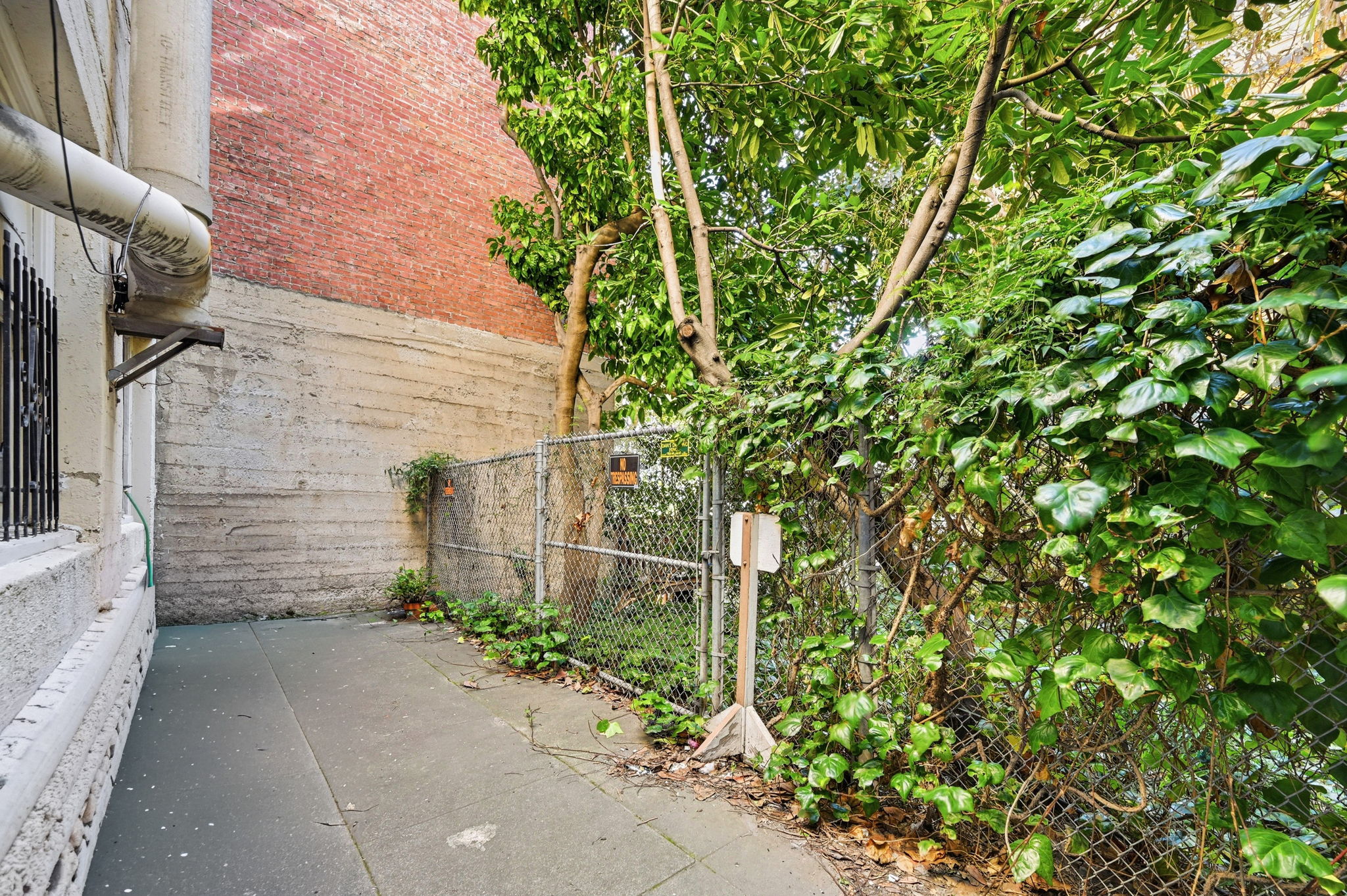 051_F8_767-771 Bush St San