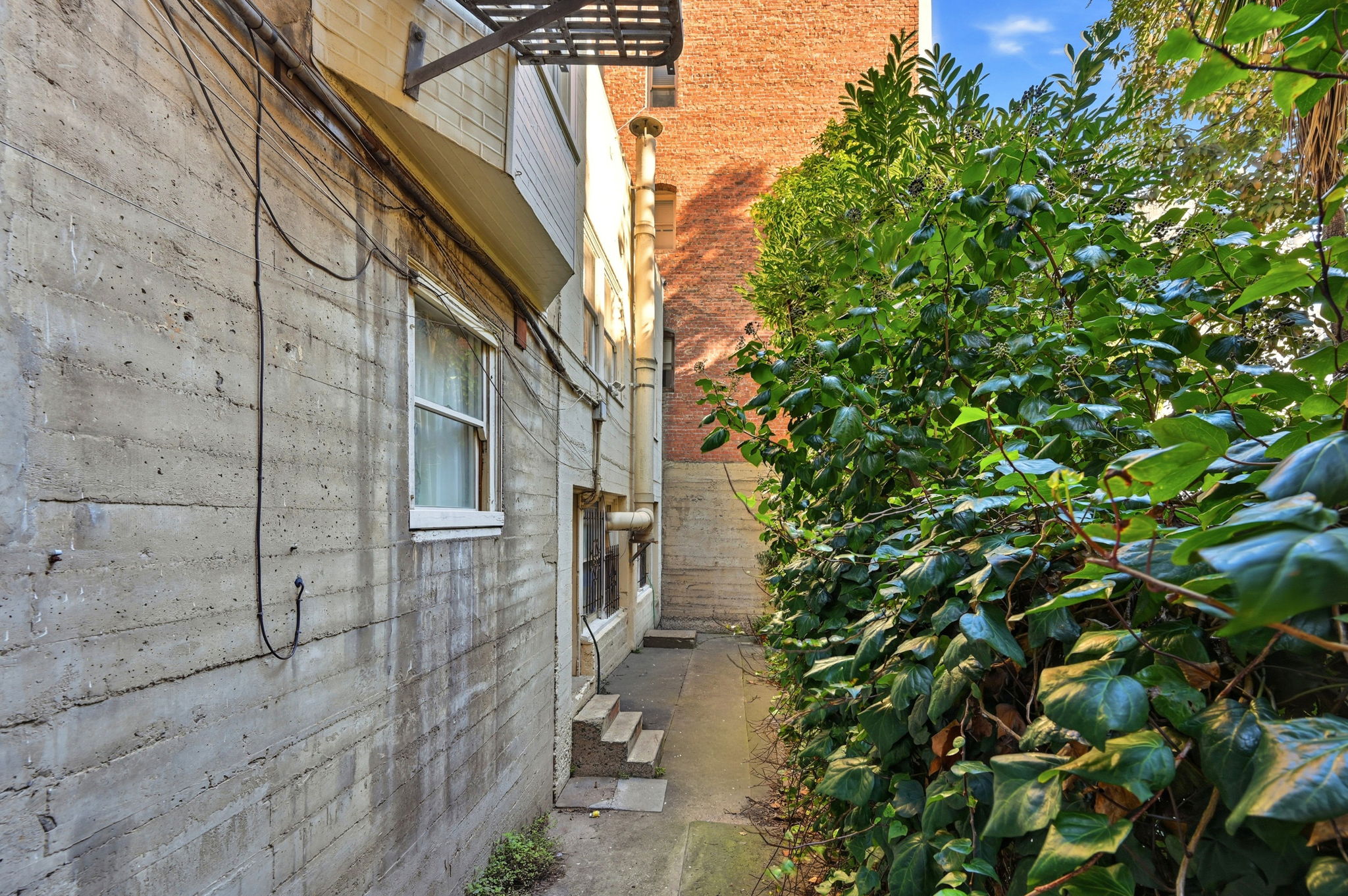 053_F8_767-771 Bush St San