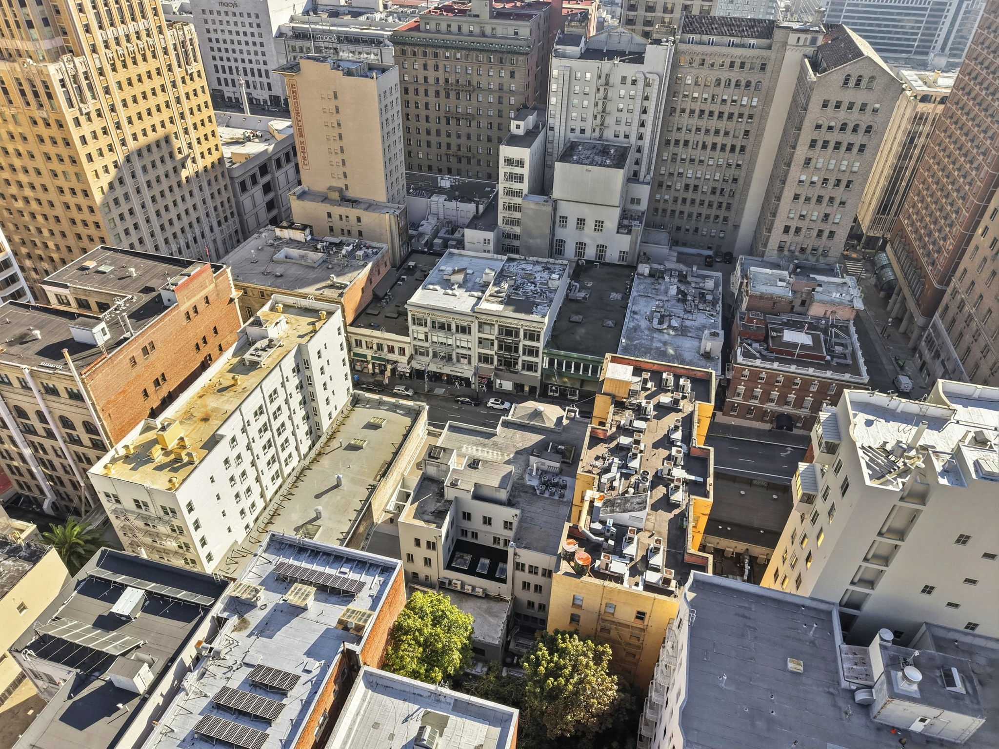 008_F8_AERIAL_767-771 Bush St