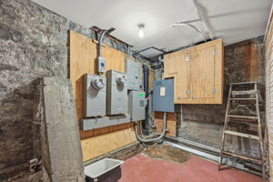 035_F8_767-771 Bush St San